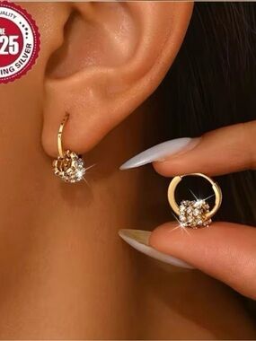✨ BRAND NEW ✨ Gold CZ Interchangeable Triple Ring Huggie Hoop Earrings
